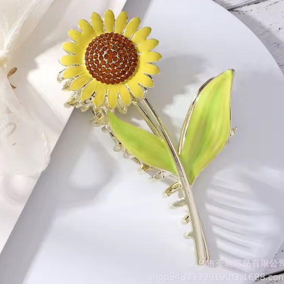 Sunflower Metal Hair Claws main image 8